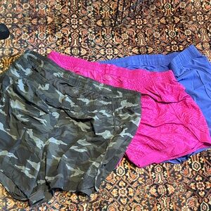 Athleta mesh racer run short 4inch 3 pairs
